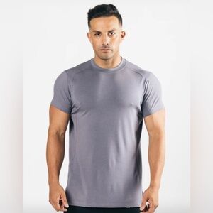 Alphalete premium stepped hem short sleeve